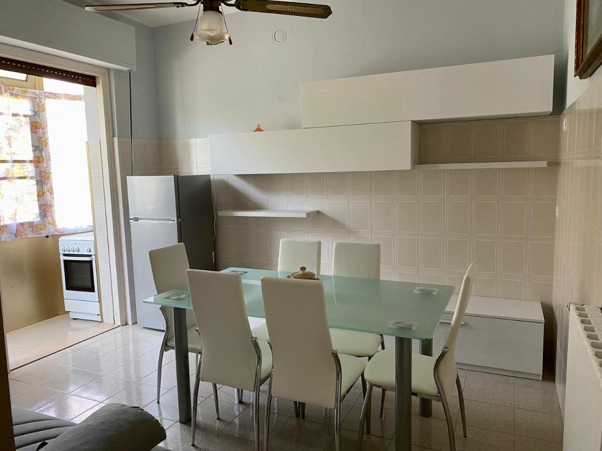 Bed And Breakfast La Casa Dei Nonni Roseto degli Abruzzi Kültér fotó